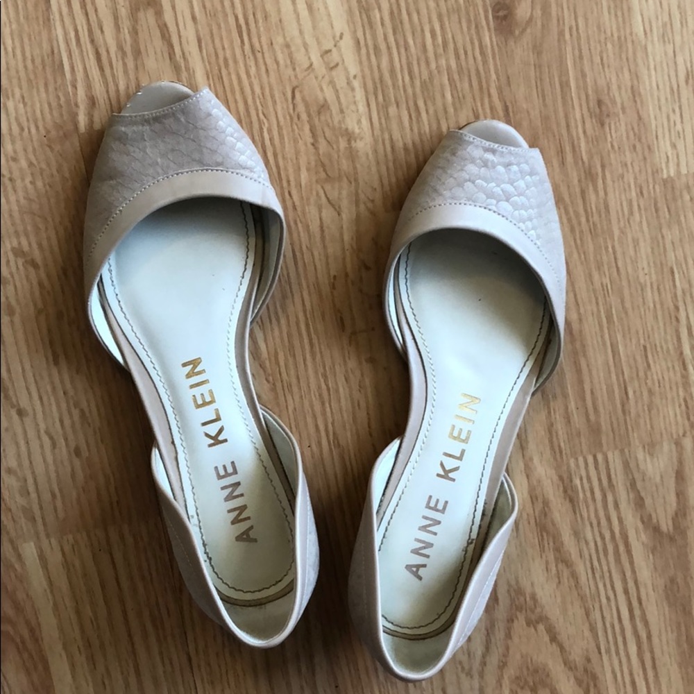 Ann Klein Flats